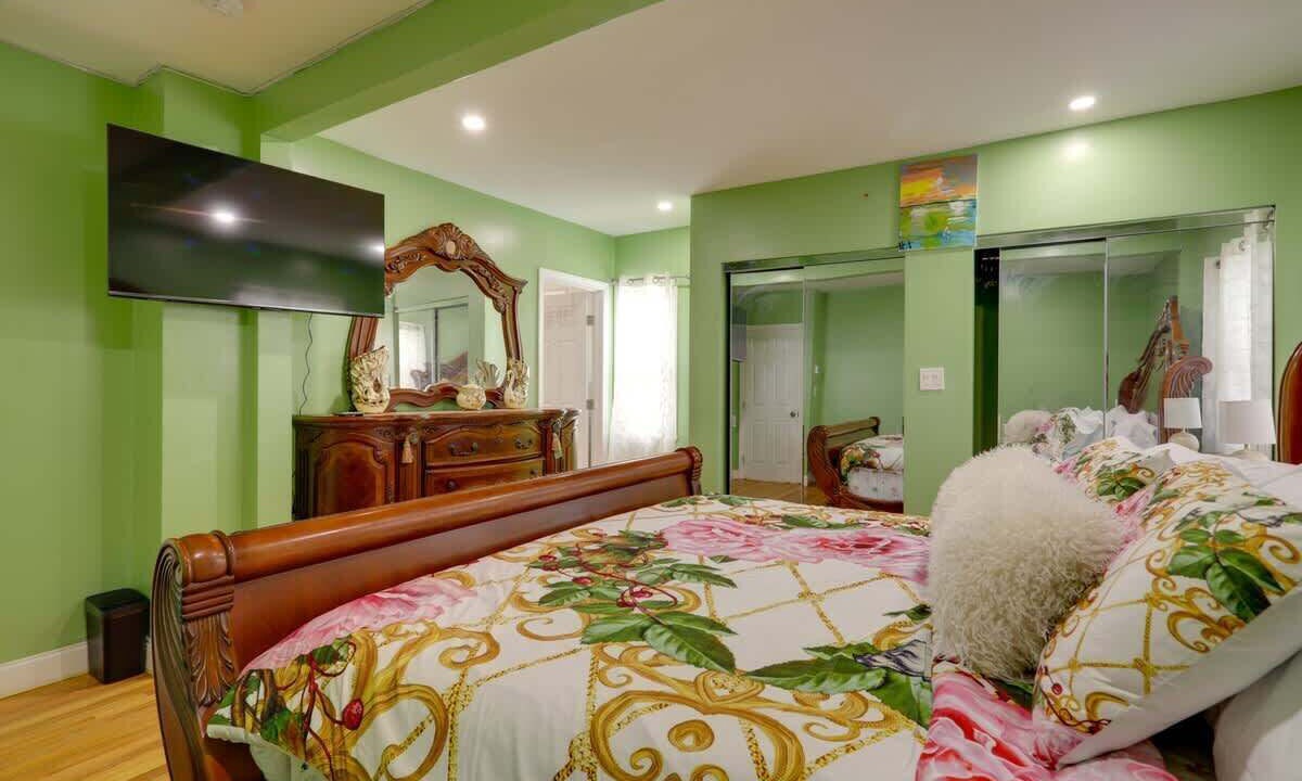 Photo of Bedroom in Milton