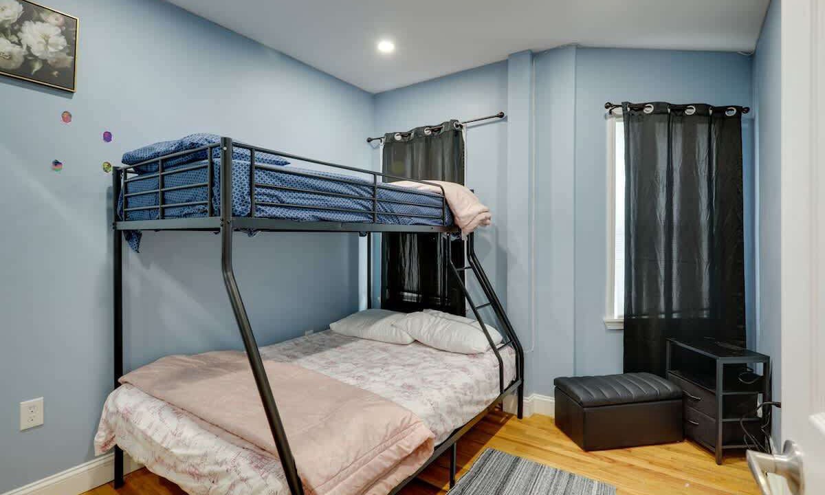 Photo of Bedroom in Milton