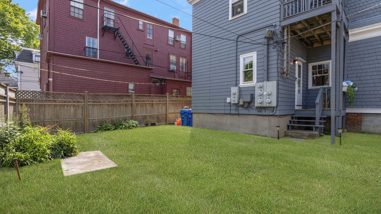 Photo of Outdoor in Top of the Hill