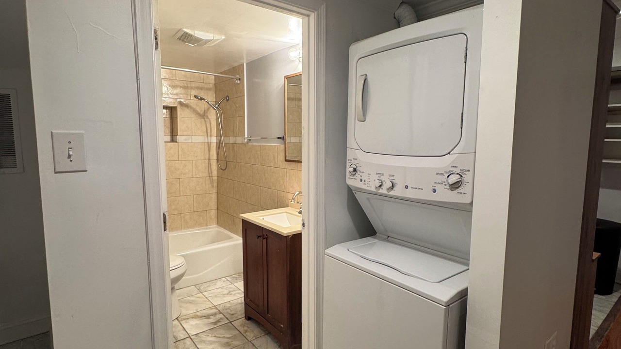 Photo of Bathroom in Brightwood Park