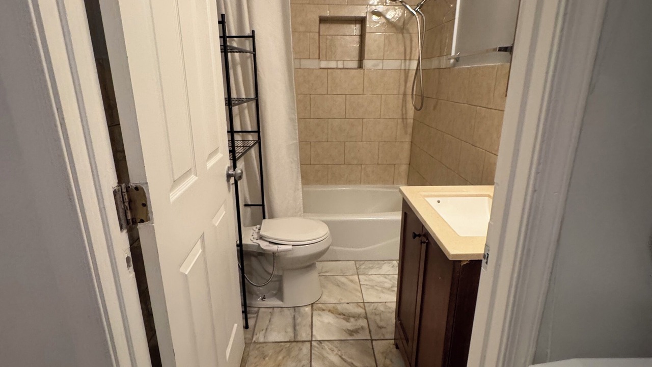 Photo of Bathroom in Brightwood Park