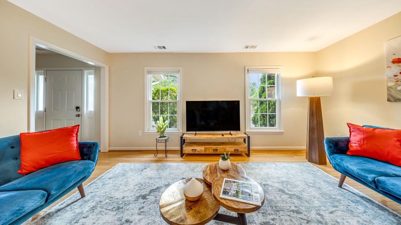Photo of Livingroom in Herndon