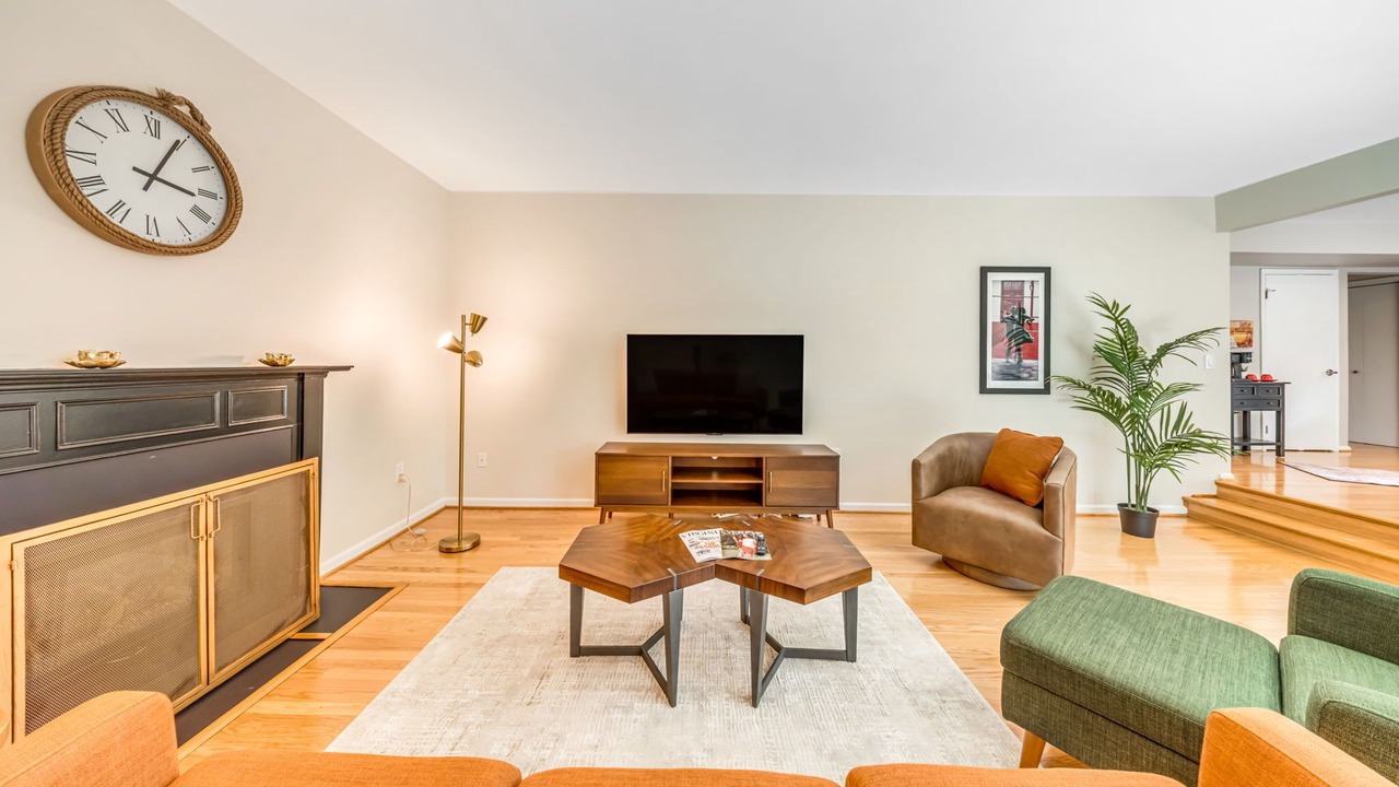 Photo of Livingroom in Herndon
