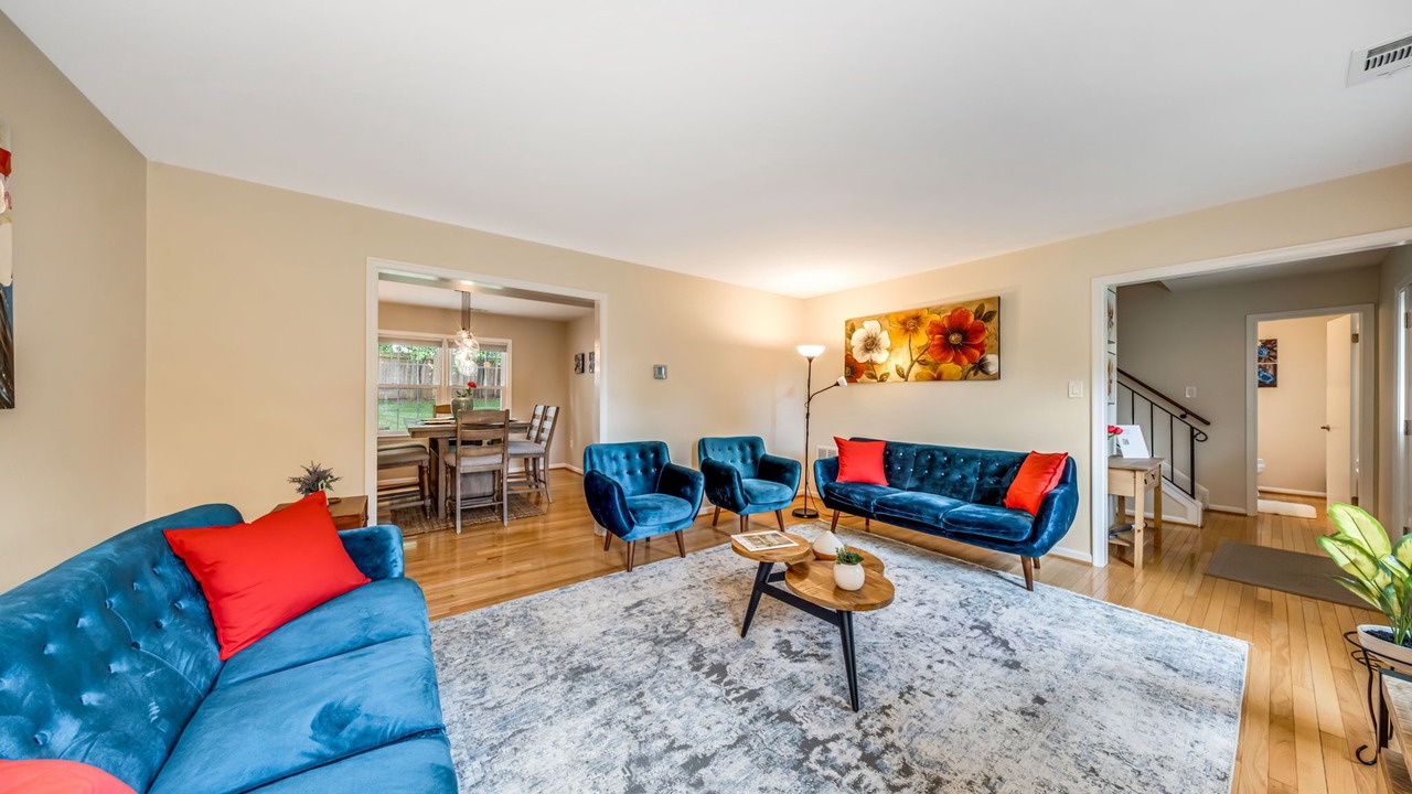 Photo of Livingroom in Herndon