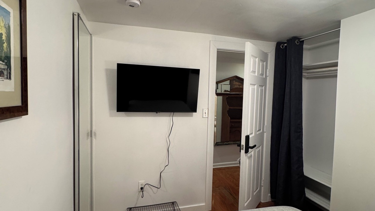 Photo of Bedroom in Brightwood Park