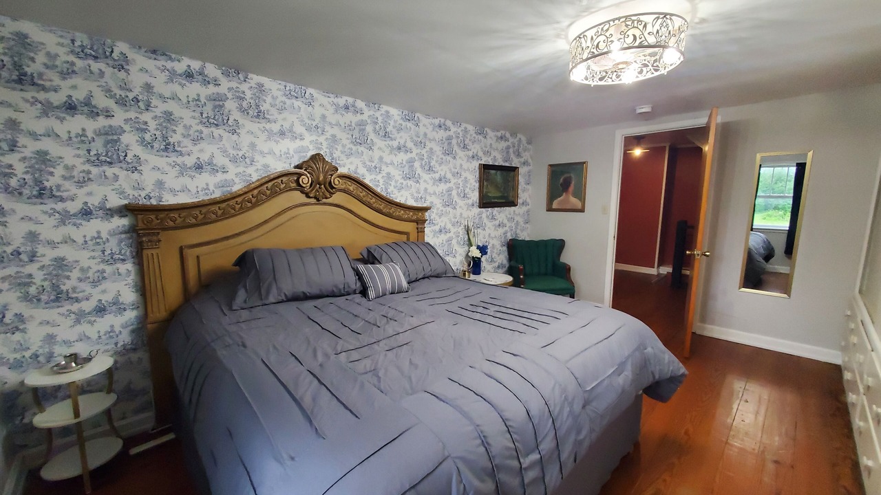Photo of Bedroom in Smithsburg