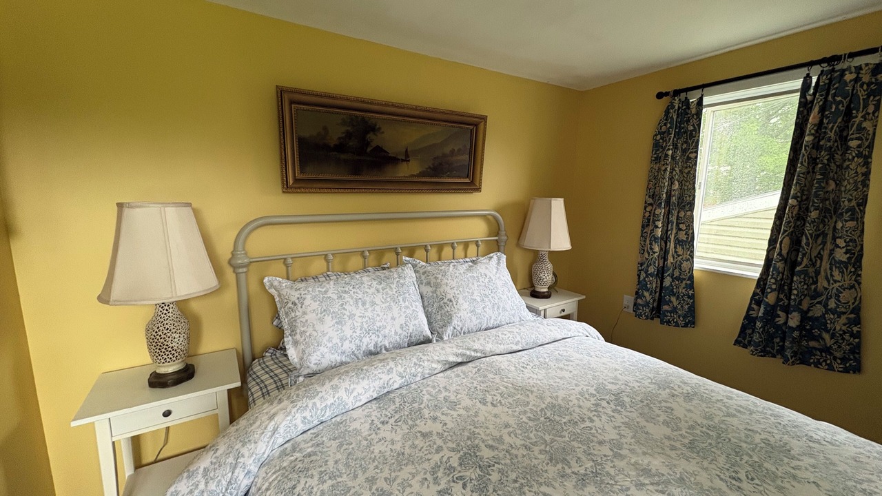 Photo of Bedroom in Pittsfield