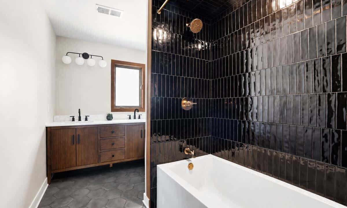 Photo of Bathroom in Rosemount