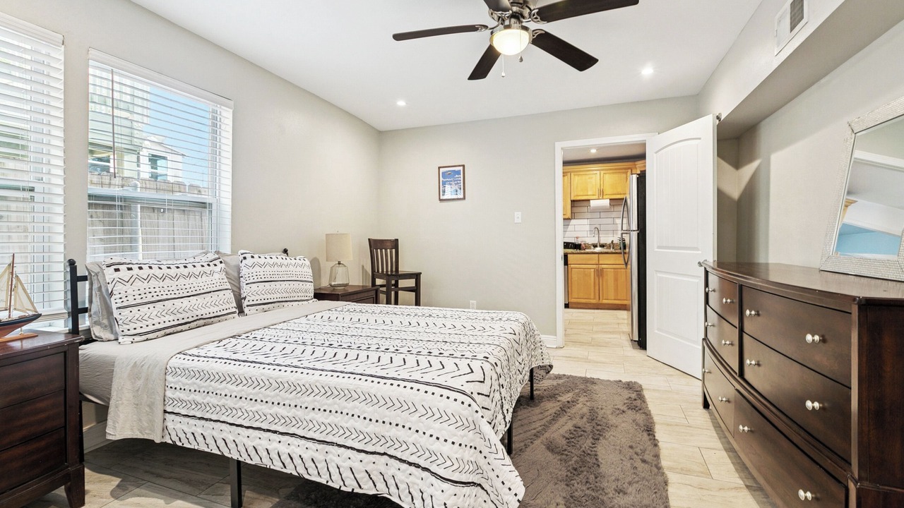 Photo of Bedroom in Broadmoor