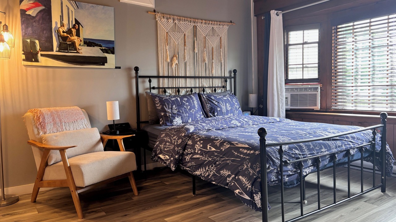 Photo of Bedroom in Gloucester