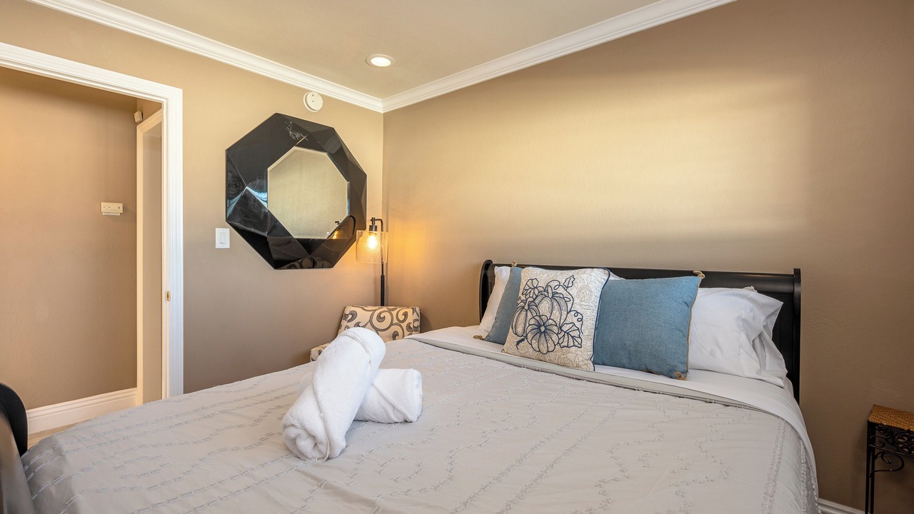 Photo of Bedroom in Rowland Heights