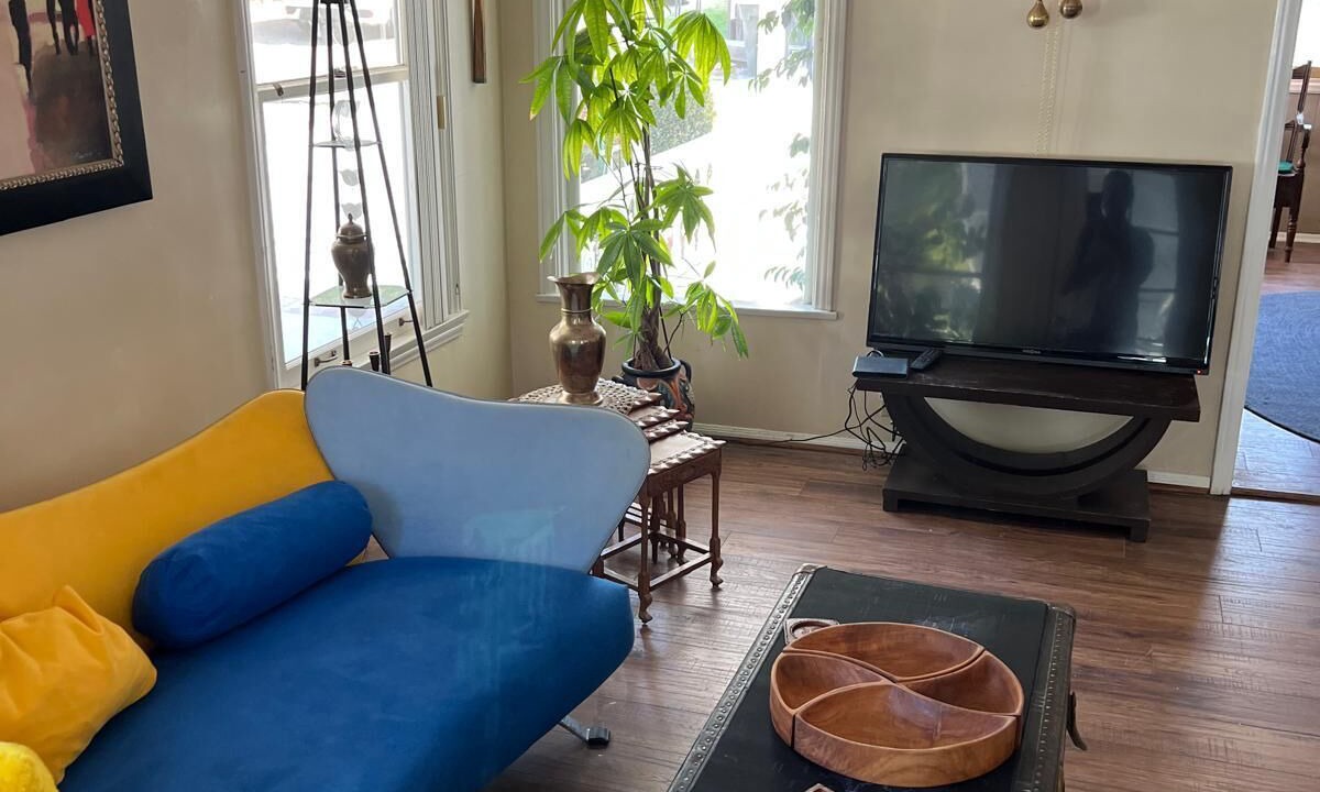 Photo of Livingroom in Simi Valley