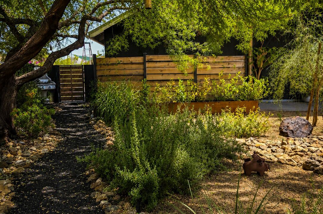 Photo of Outdoor in Melrose Paradise