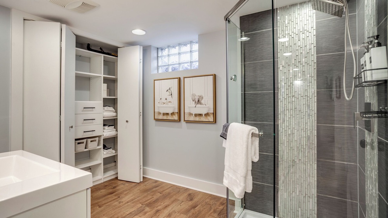 Photo of Bathroom in Diamond Lake