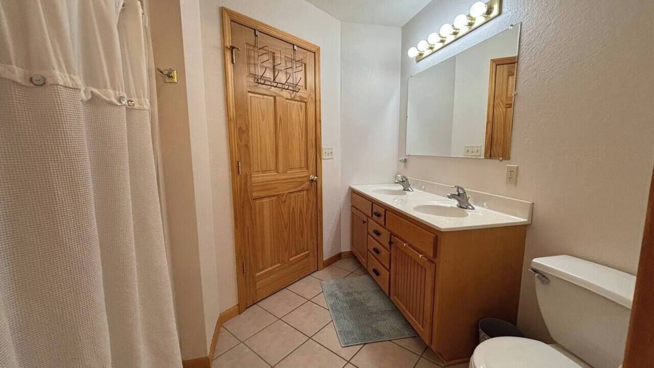 Photo of Bathroom in Baxter