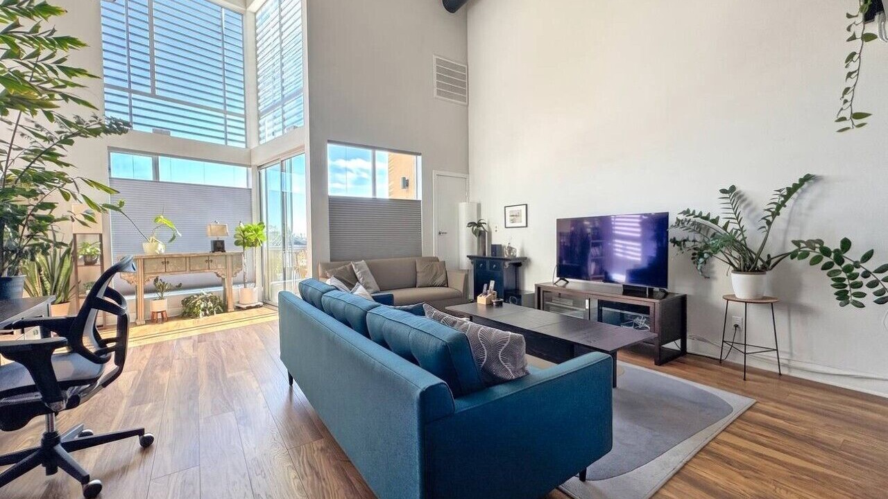Photo of Bedroom in Downtown Los Angeles