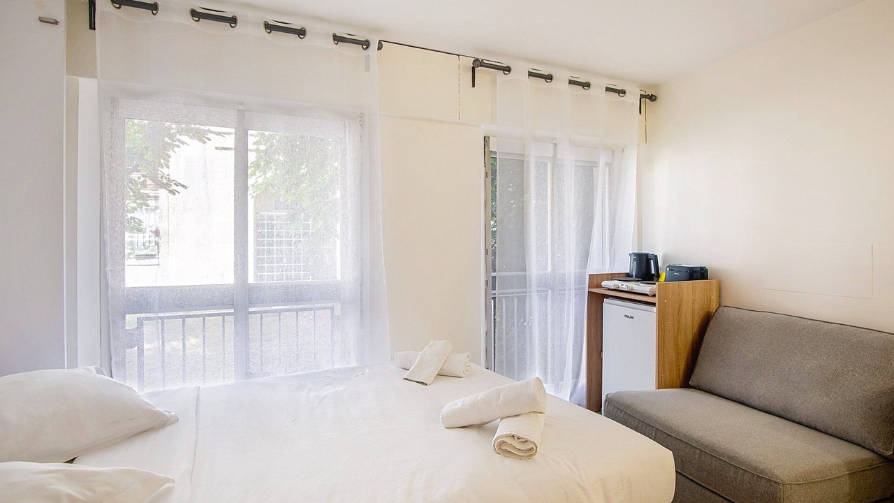 Photo of Bedroom in Marais
