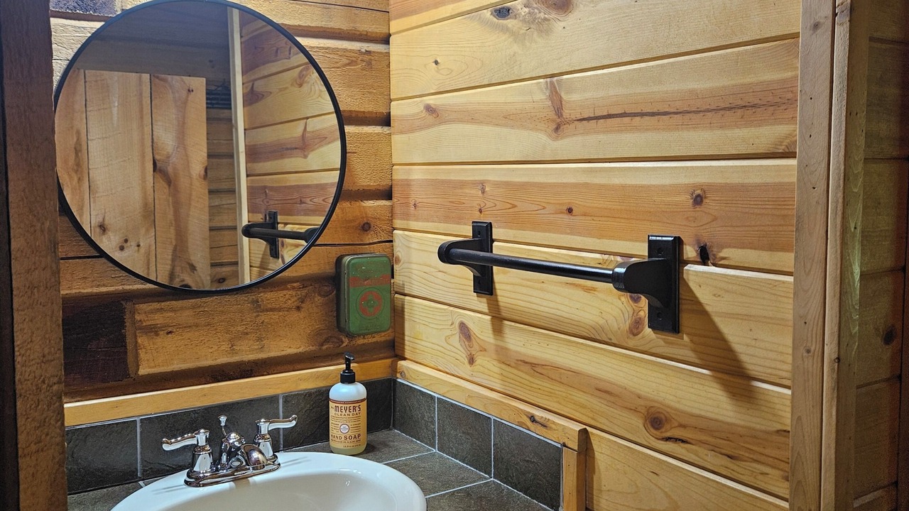 Photo of Bathroom in Park Rapids