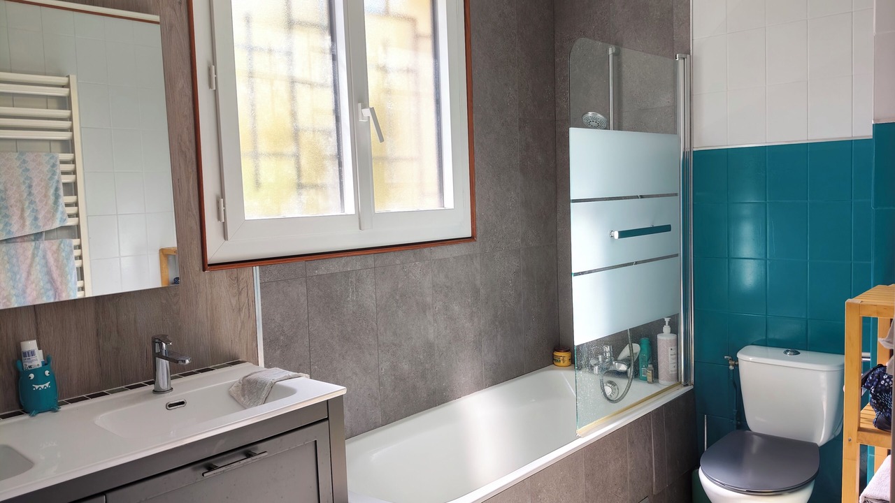 Photo of Bathroom in Sucy-en-Brie