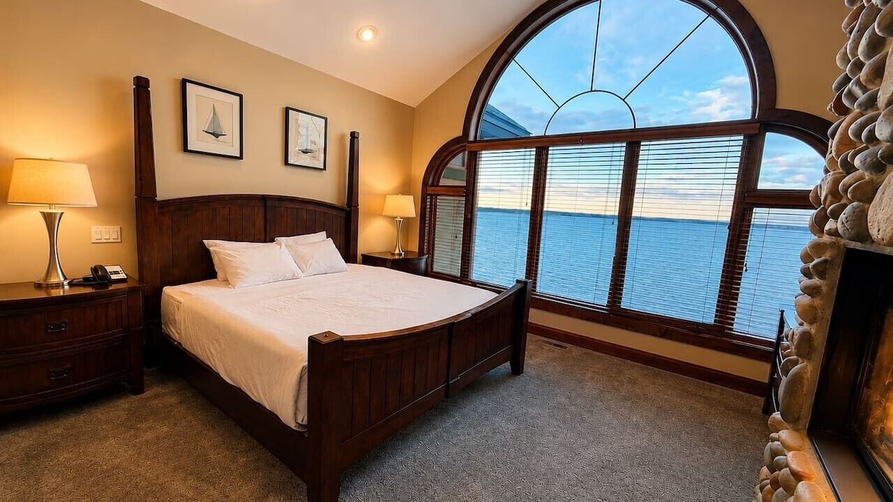 Photo of Bedroom in Two Harbors