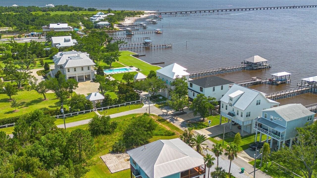 Photo of Outdoor in Henderson Point