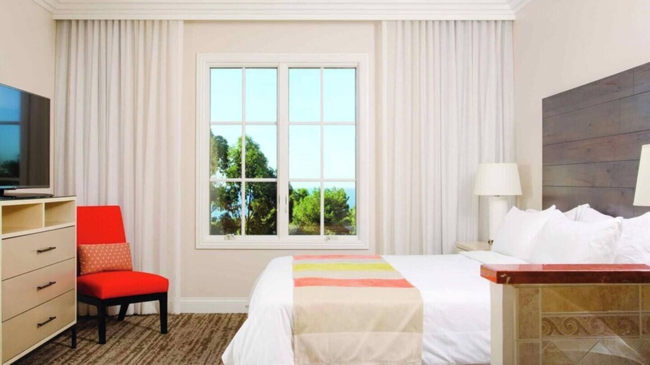 Photo of Bedroom in Newport Coast