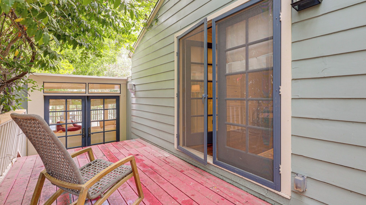 Photo of Patio Balcony in Los Angeles