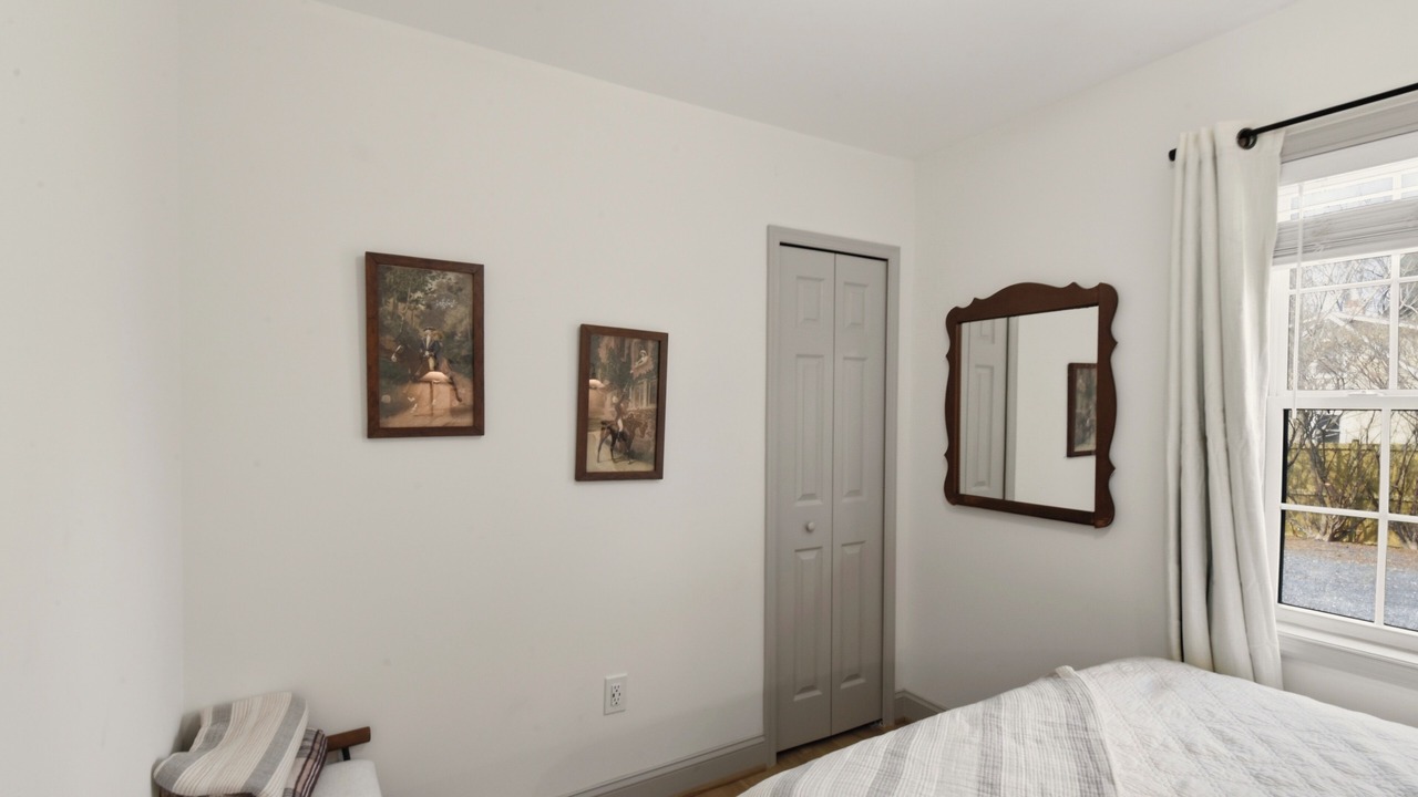 Photo of Bedroom in Upperville