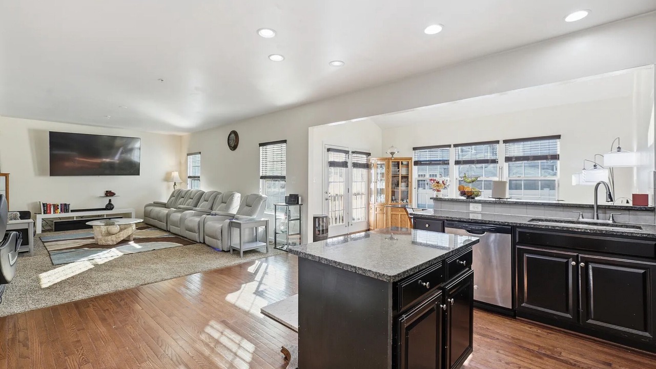 Photo of Livingroom in Washington