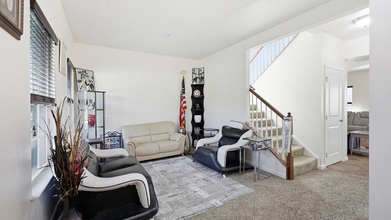 Photo of Livingroom in Washington