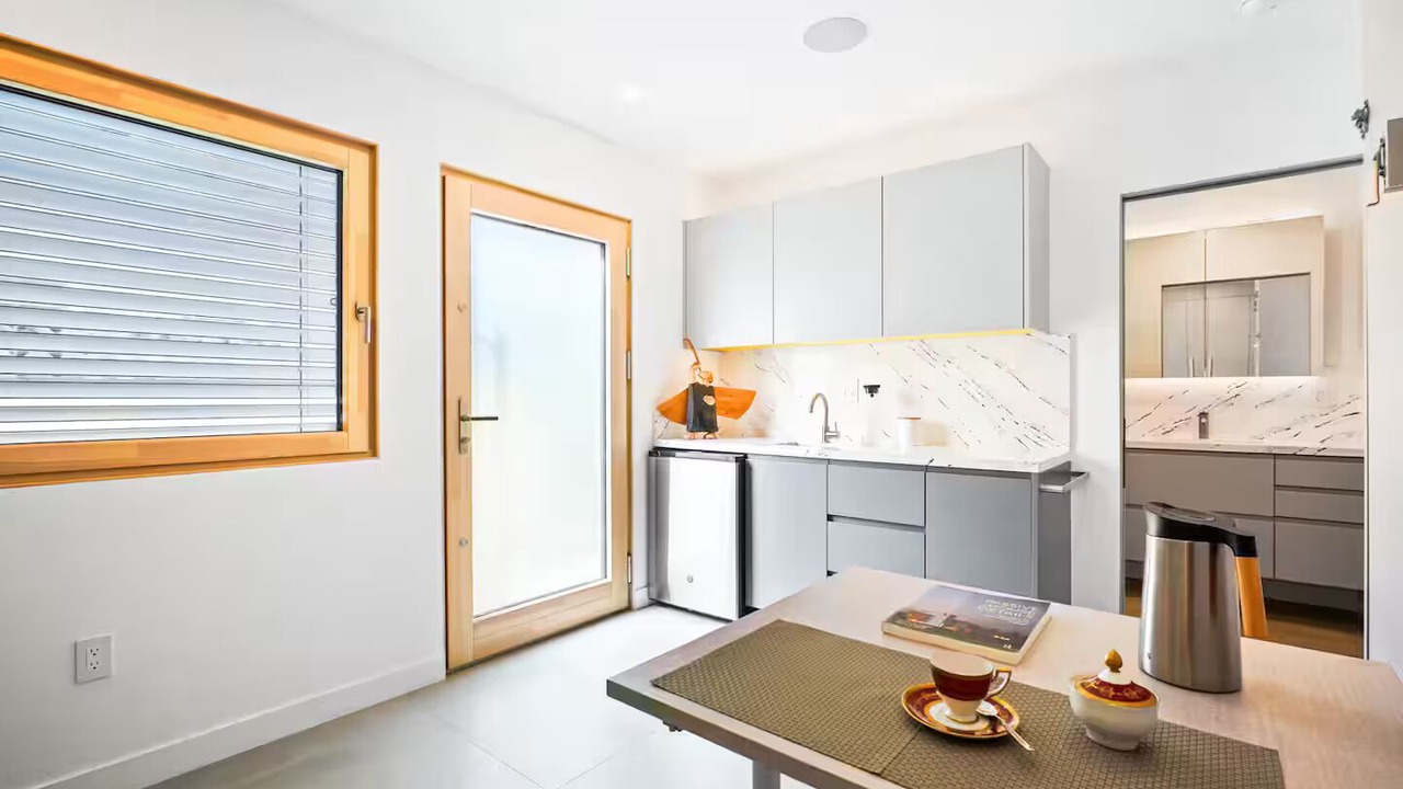 Photo of Kitchen in Del Rey
