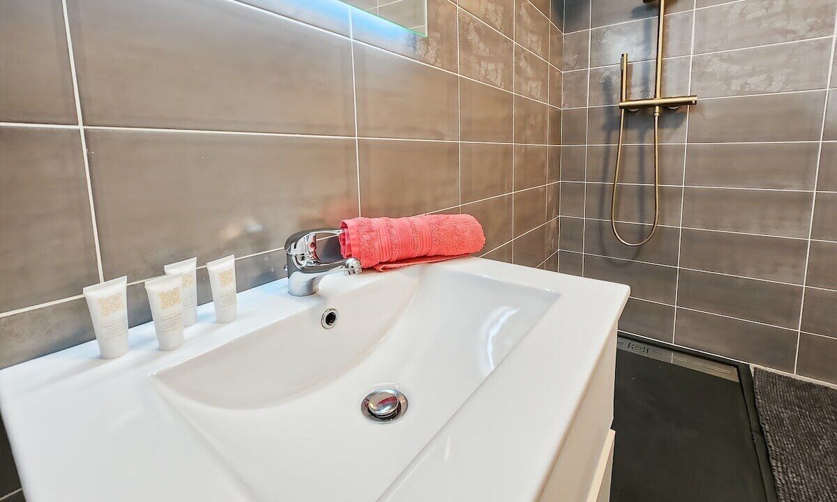 Photo of Bathroom in Villiers-sur-Morin