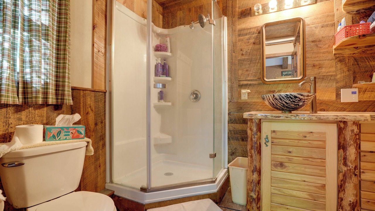 Photo of Bathroom in Park Rapids
