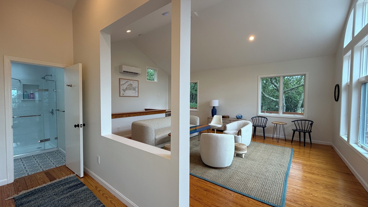 Photo of Livingroom in Aquinnah