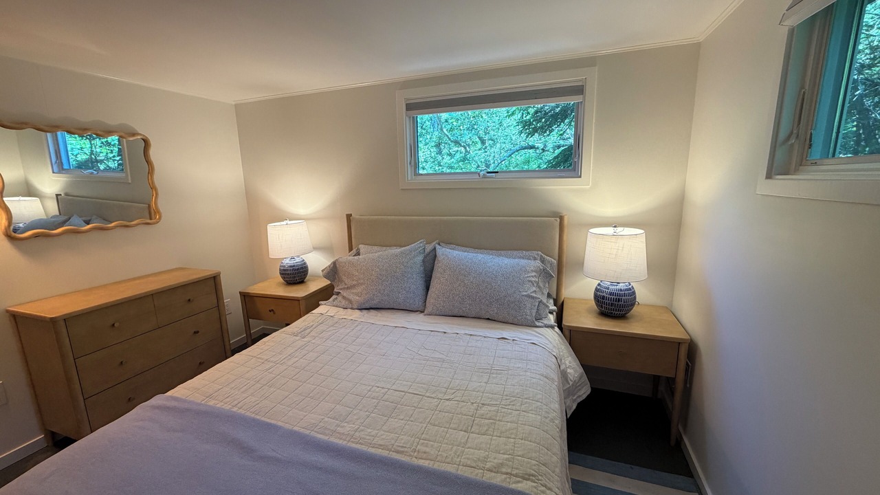 Photo of Bedroom in Aquinnah