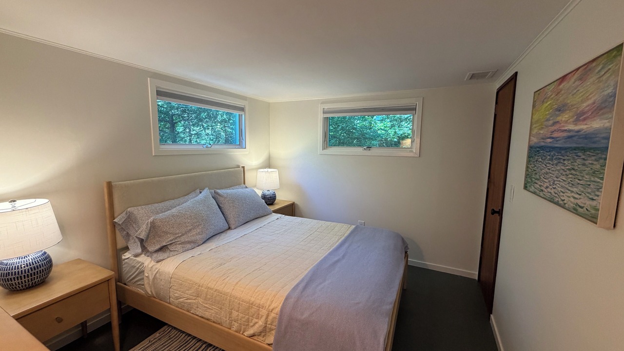 Photo of Bedroom in Aquinnah