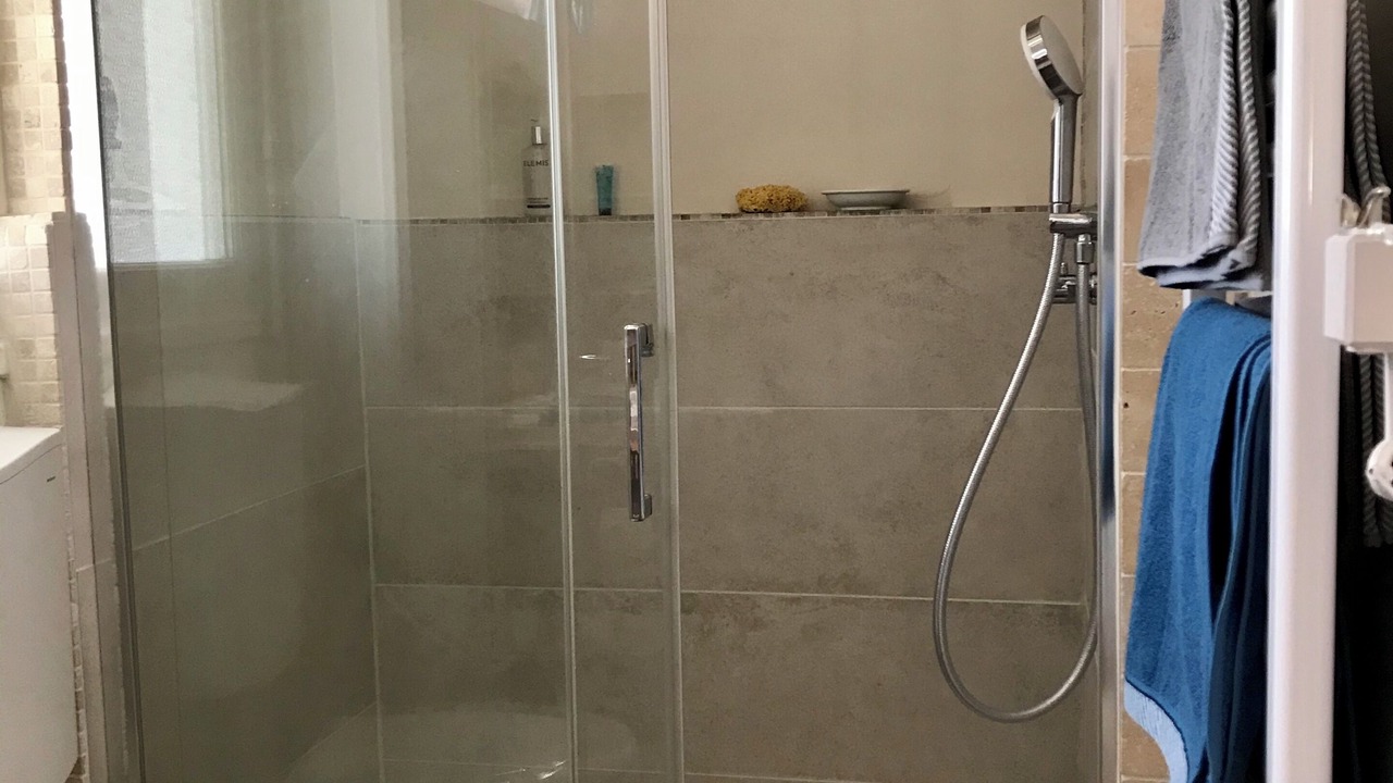 Photo of Bathroom in Viroflay