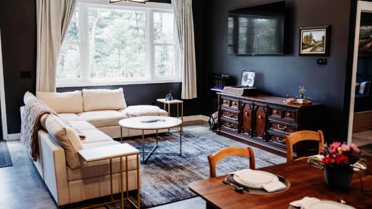 Photo of Livingroom in Lyndon Station
