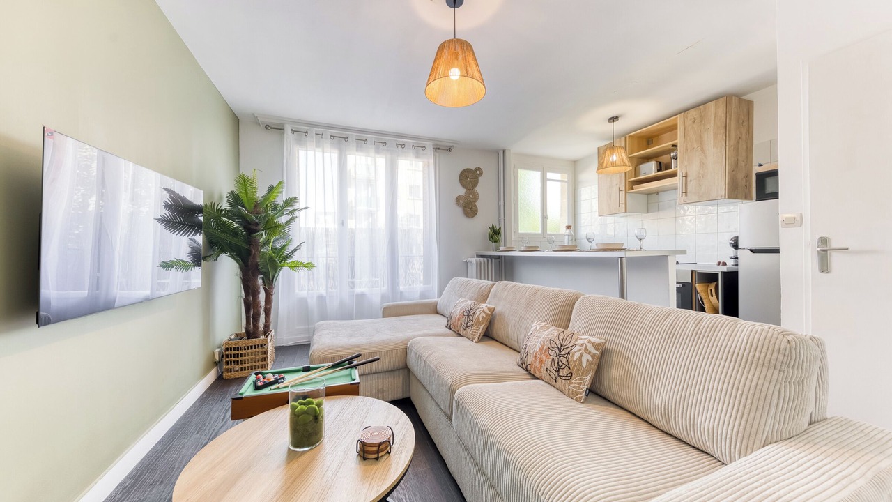 Photo of Livingroom in Nogent Village