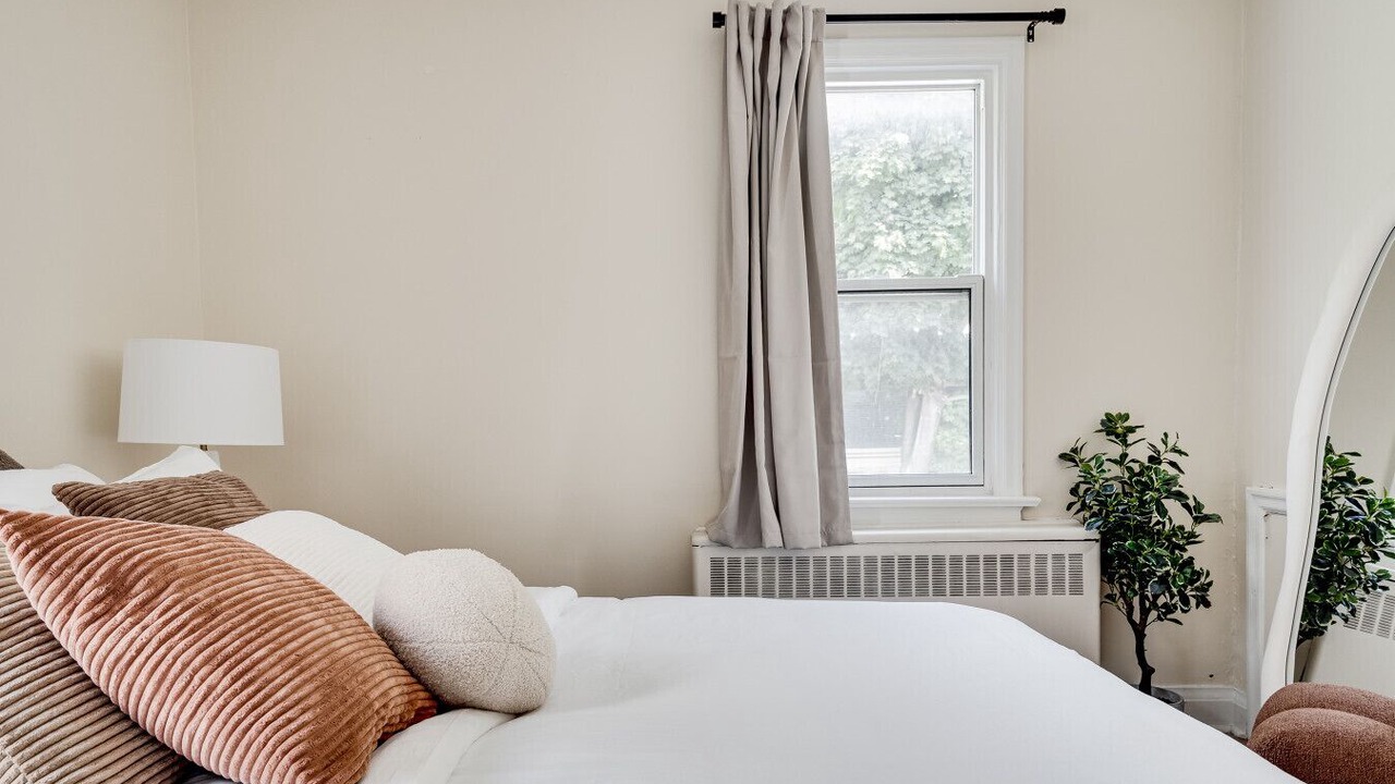 Photo of Bedroom in Sunnyside