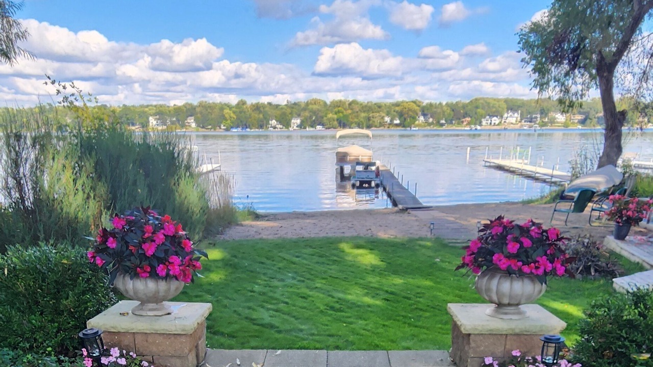 Photo of Outdoor in Birchwood Village