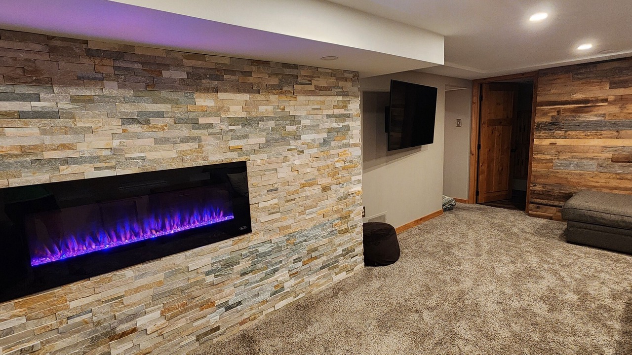 Photo of Livingroom in Birchwood Village