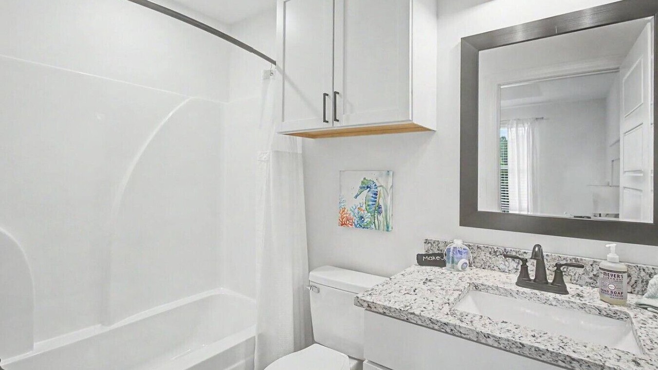 Photo of Bathroom in Shoreline Park