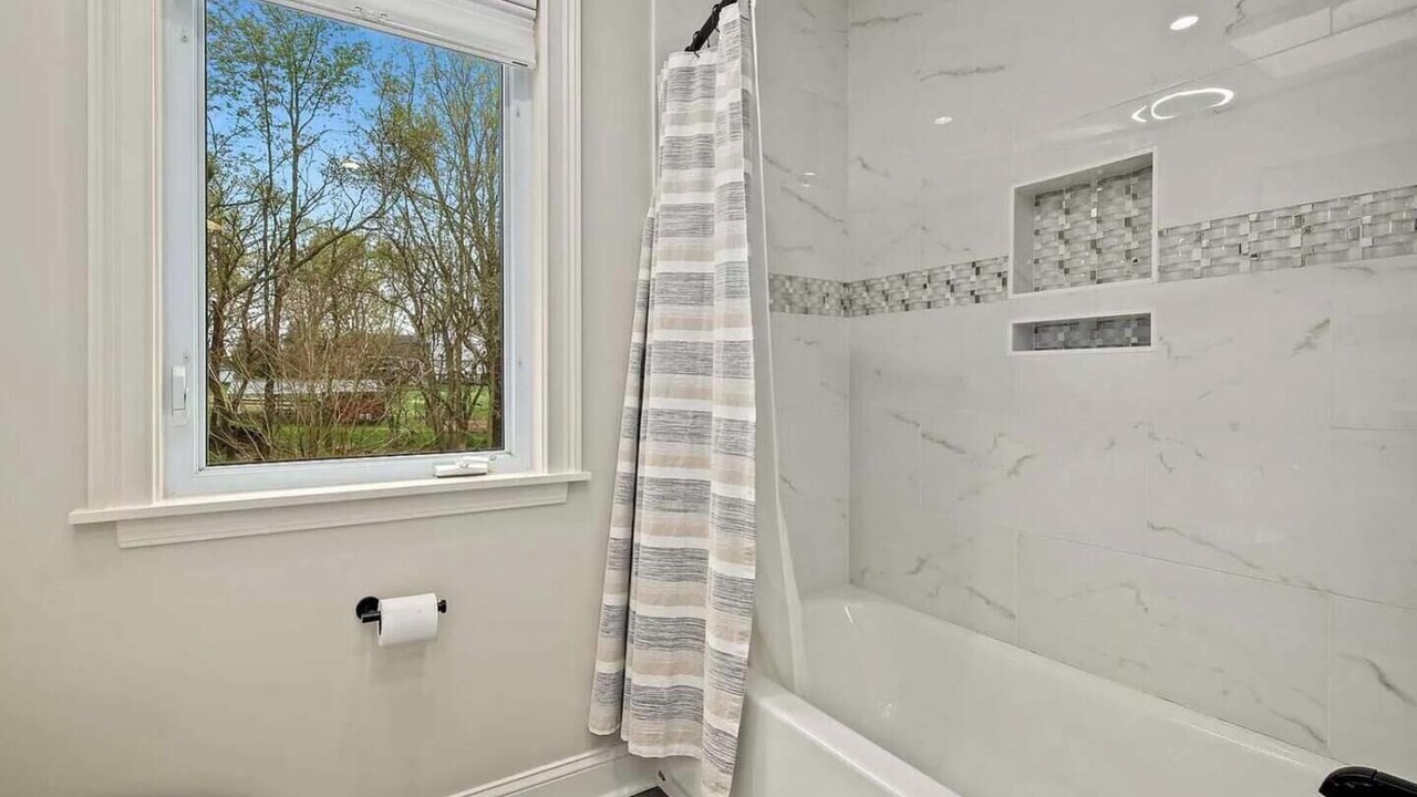 Photo of Bathroom in Darnestown