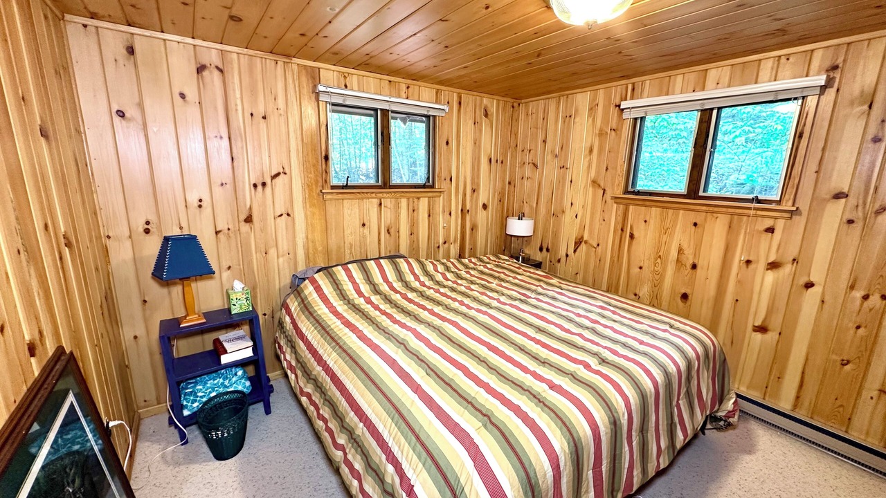 Photo of Bedroom in Cook