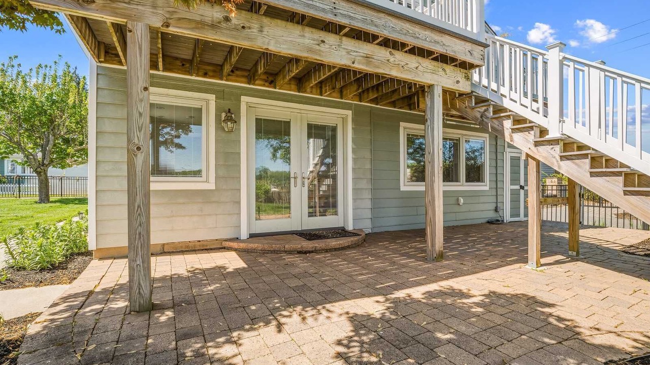 Photo of Patio Balcony in Edgewater