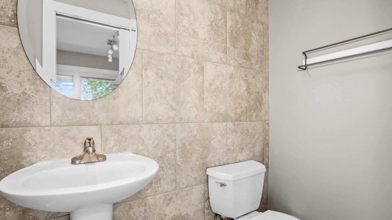 Photo of Bathroom in Edgewater