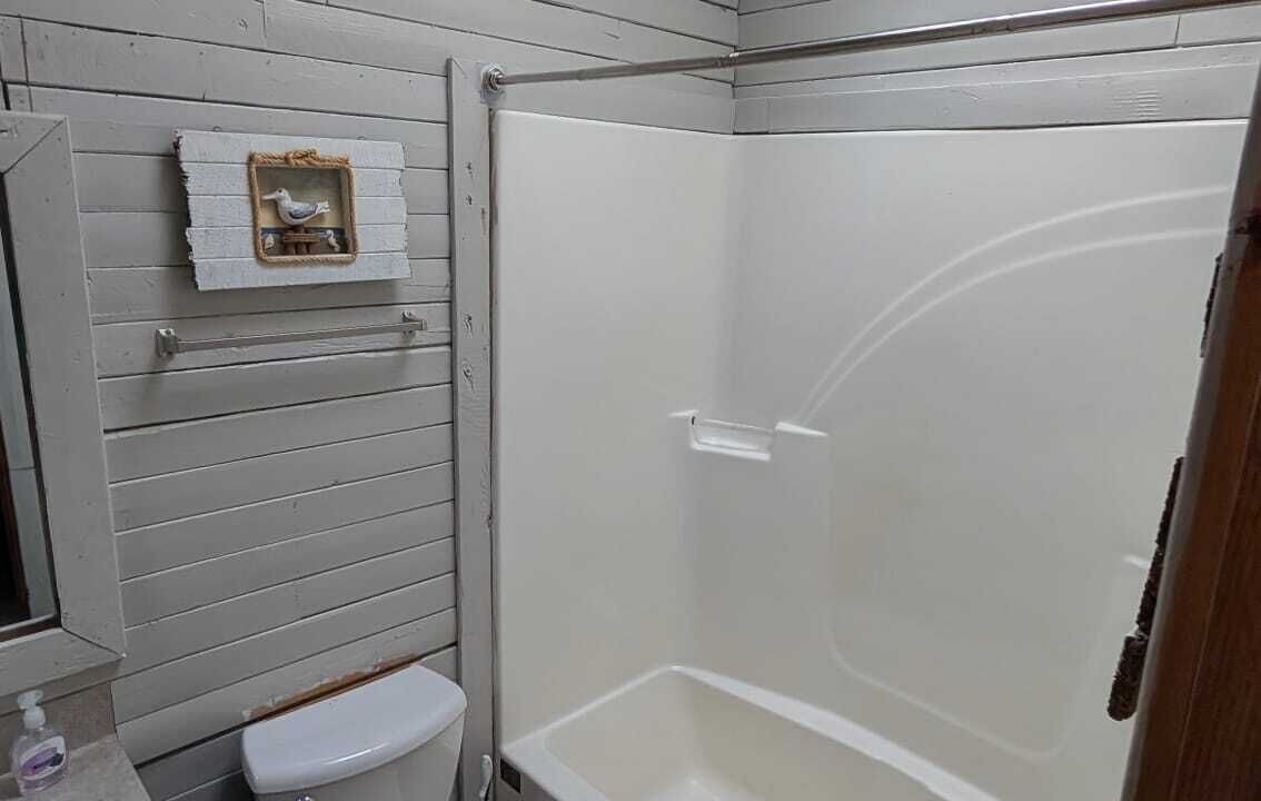 Photo of Bathroom in Underwood
