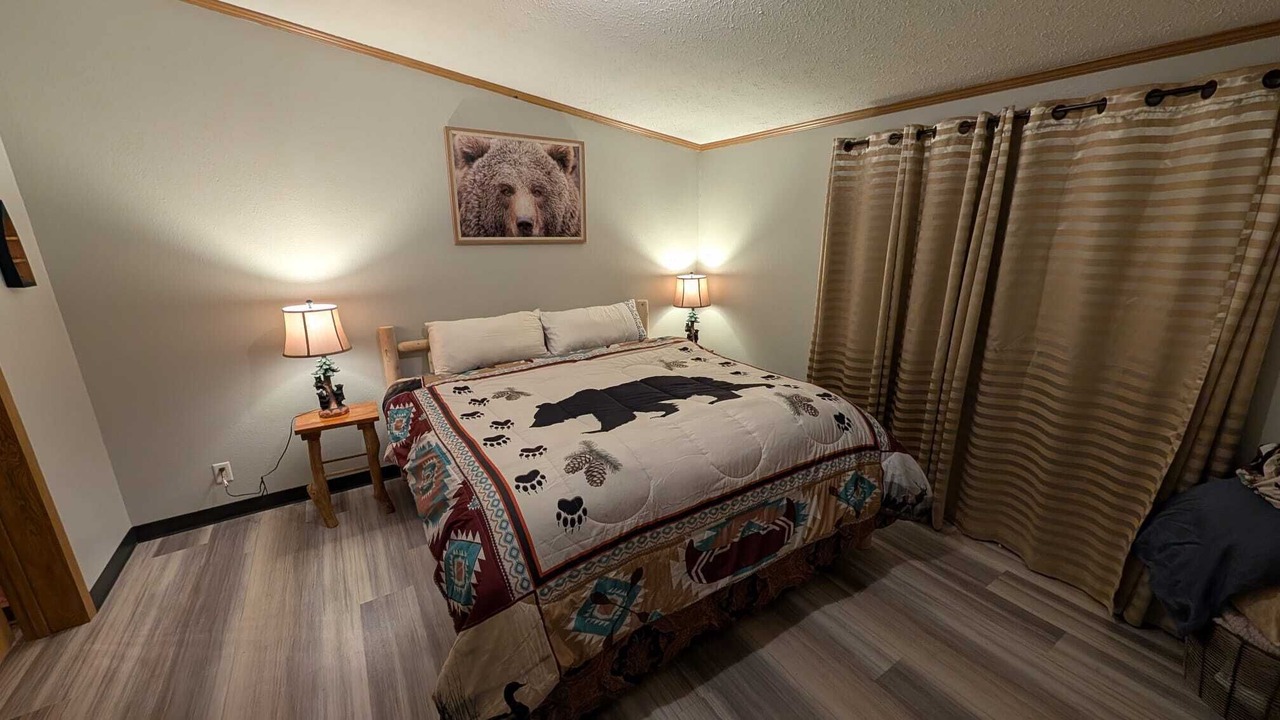 Photo of Bedroom in Underwood