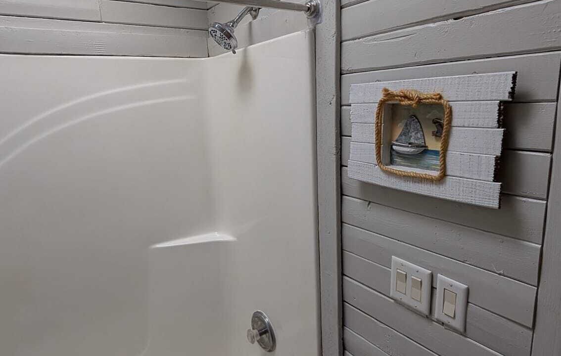 Photo of Bathroom in Underwood